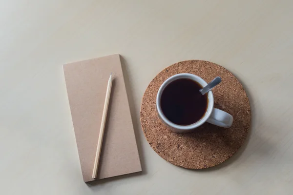 bir cork stand siyah çay