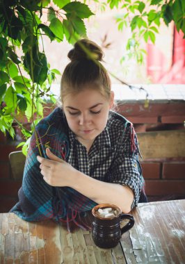 Kız kakao içecekler