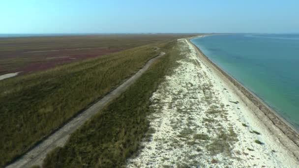 Береговая линия песчаного острова — стоковое видео