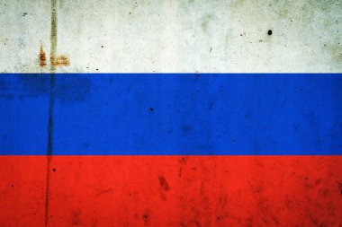 Beton duvarda Rusya bayrağı var. Bayraklar.