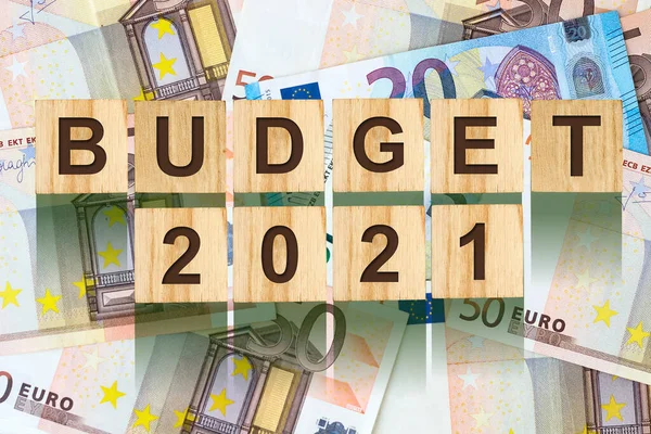 Budget 2021 Inscription Sur Les Blocs Bois Sur Fond Billets — Photo