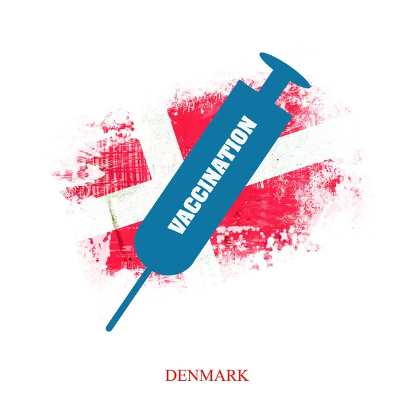 Jeringa de iconos para la vacunación, en el contexto de una bandera de Dinamarca. Vacuna contra el Coronavirus COVID-19. Aislado sobre un fondo gris. Protección contra virus. — Foto de Stock