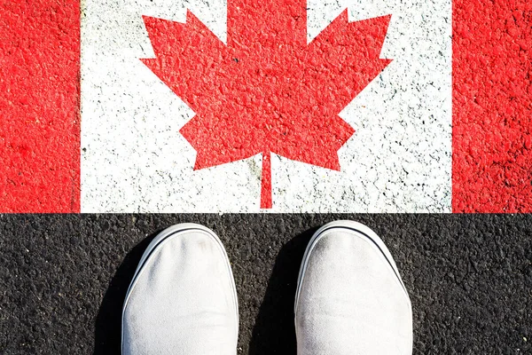 Sneakers Canadese Vlag Zicht Van Bovenaf Reizen — Stockfoto