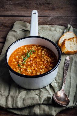  Sıcak İtalyan çorbası