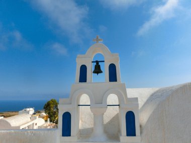 Oia Köyü Santorini Adası Yunanistan üzerinden denize görüntülemek