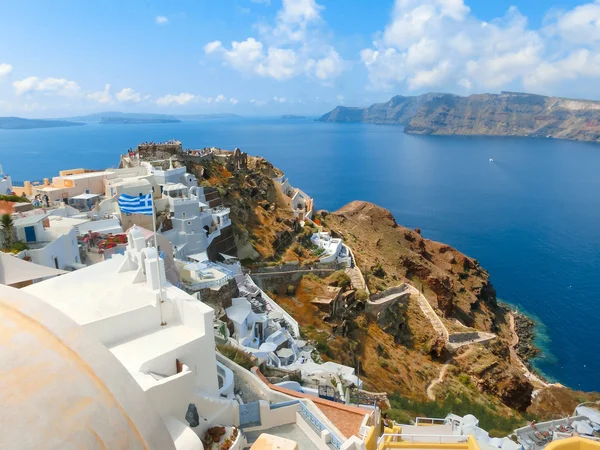 View to the sea from Oia village of Santorini island in Greece — Stock Photo, Image
