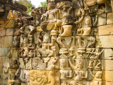 Filler yakınındaki şehir Siem Riep Batı Kamboçya Angkor tapınak terası.