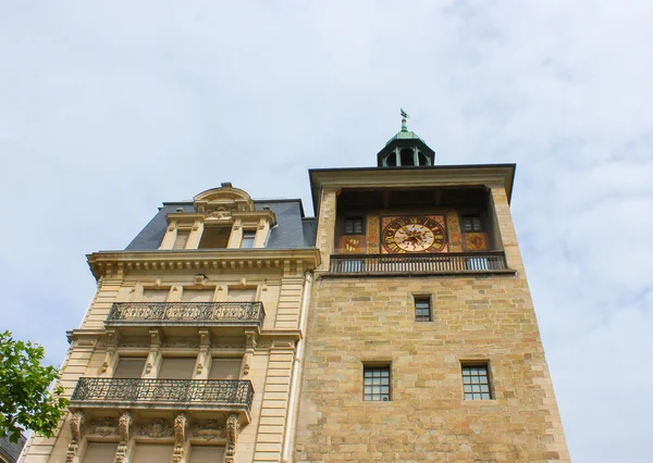 Torre del reloj de Ginebra en la ciudad, Suiza — Foto de Stock