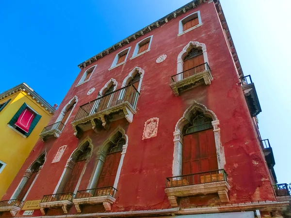 意大利威尼斯 威尼斯典型房屋漂亮的立面 — 图库照片