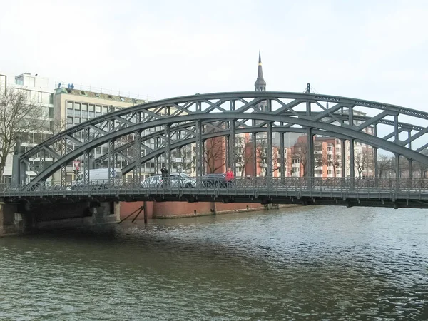 Hamburg Germany December 2016 Metal Bridge Hamburg Germany Sandtorkai Dalmannkai — Stock Photo, Image