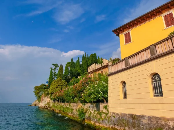 Μεσαιωνικό Κάστρο Scaligero Στη Malcesine Στην Ιταλία Λίμνη Garda — Φωτογραφία Αρχείου