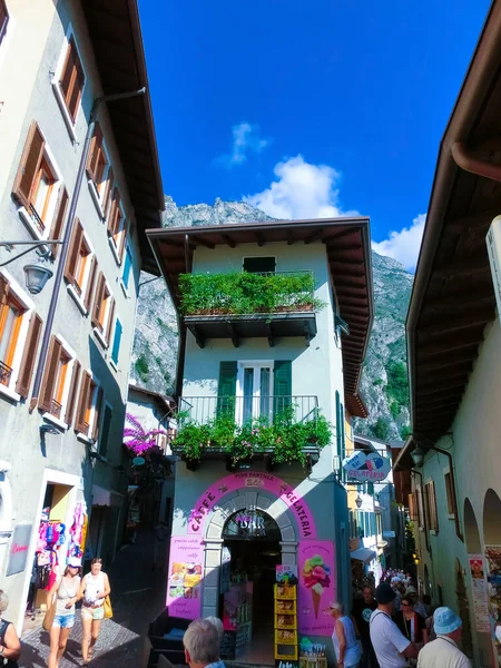 Limone Sul Garda Італія Вересня 2014 Famous Village Limone Sul — стокове фото