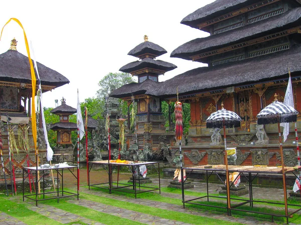 Batuan, Indonésia - 28 de dezembro de 2008: The Puseh Temple, Bali — Fotografia de Stock