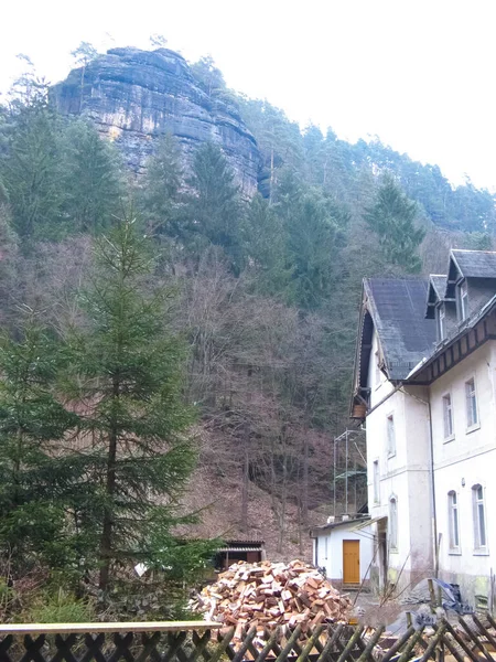 Rocce Nel Parco Nazionale Sassonia Svizzera — Foto Stock