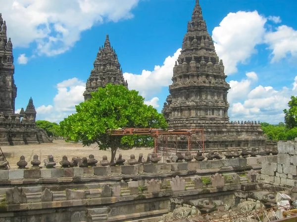 Endonezya Daki Java Adasında Yogyakarta Yakınlarındaki Prambanan Tapınağı — Stok fotoğraf