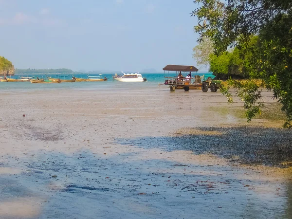 East Railay Plaża Odpływu Wody Popularne Znane Miejsce Wypoczynku Krabi — Zdjęcie stockowe