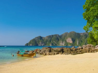 Andaman Denizi, Tayland 'daki Phi Phi Adaları manzarası