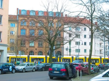Berlin, Almanya - 03 Mart 2020 Berlin, Almanya 'da sokak ve yolda görüldü.