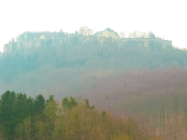 Φρούριο Konigstein Στη Γερμανία Χειμερινή Ημέρα — Φωτογραφία Αρχείου