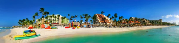Veduta Palm Beach Sull Isola Caraibica Aruba Molti Hotel Resort — Foto Stock