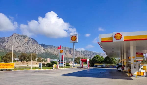 Antalya Türkei Mai 2021 Shell Tankstelle Sonnigen Tag Antalya Türkei — Stockfoto