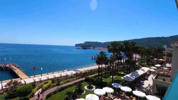 Kemer, Antalya, Turkey - May 11, 2021: Panorama of beach of Golden Lotus 4 star hotel — Stock Video