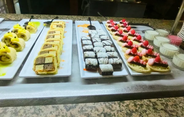 Comida Los Estantes Del Buffet Autoservicio Con Todo Incluido Turquía —  Fotos de Stock