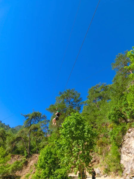 Goynuk Antalya Turquie Mai 2021 Glissement Touristique Sur Une Tyrolienne — Photo