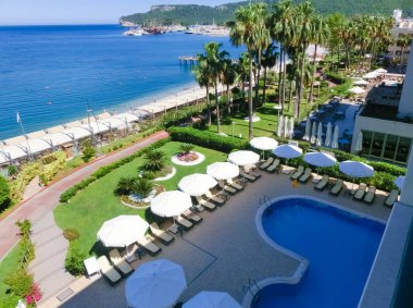 Kemer, Antalya, Türkiye - 11 Mayıs 2021: Altın Lotus 4 yıldızlı otel panoraması
