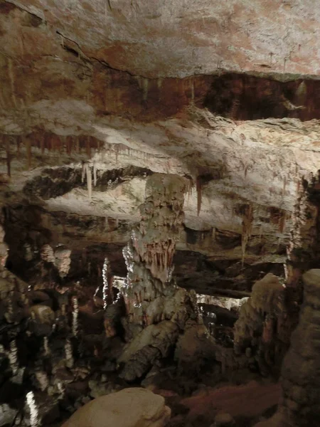 Características Kársticas Pintorescas Iluminadas Cueva Gruta Postojna Postojnska Jama Eslovenia —  Fotos de Stock