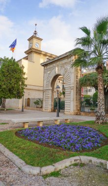 İspanyol adası Majorca 'da Palma şehrinde teselliye della mar binası