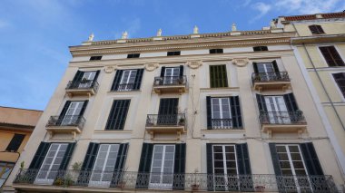 İspanya 'daki Palma de Mallorca' da güzel sokak manzaraları ve mimari