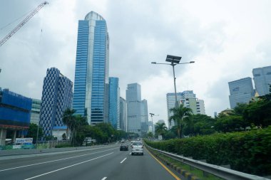 Jakarta Çevre Yolu Güzergahı - Endonezya Öğlen ve Bulutlu Hava Durumu