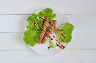 sosis salata biber baharat ketçap TOPVIEW 