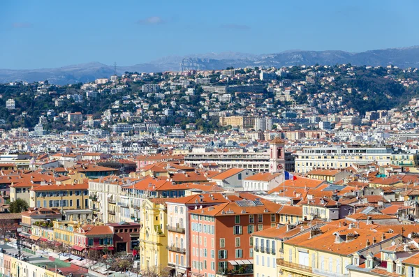 Níveis crescentes com compartimentos coloridos em Nice — Fotografia de Stock