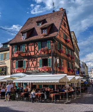 Restoran Pfeffel Colmar yarı ahşap alsatian tarzında