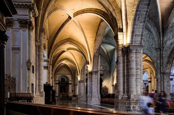 Valencia, Hiszpania - sie 6,2016: zaświecenia skarbca katedry — Zdjęcie stockowe