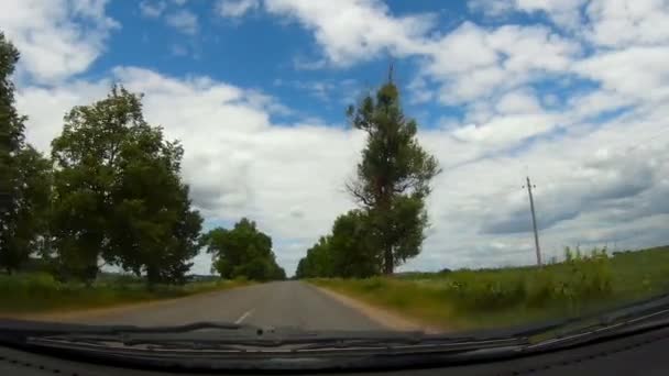 国の道路 - ハメ撮りで車を運転, — ストック動画