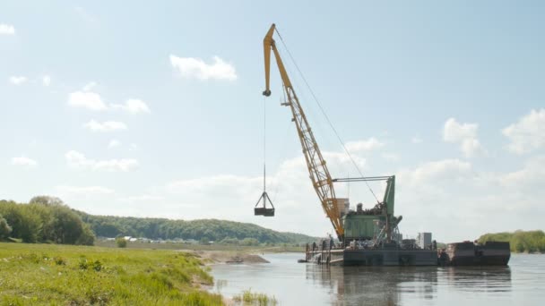 River dredging works. — Stock Video