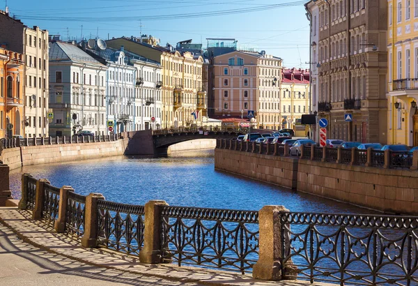 Embankment do rio Moyka em São Petersburgo, Rússia — Fotografia de Stock