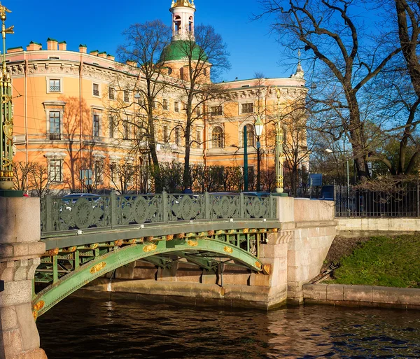 Mikhailovsky kale manzarası. Saint Petersburg. Rusya.