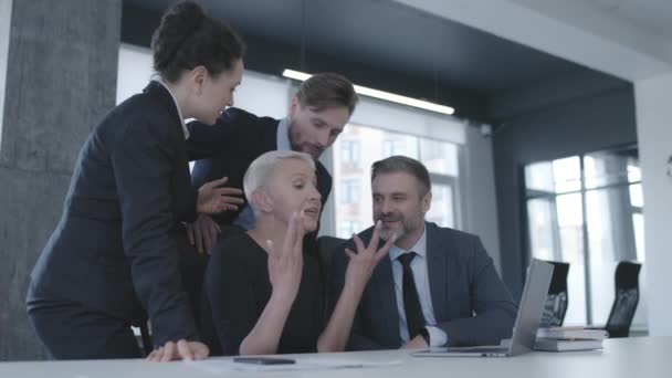 Slow Motion Van Succesvolle Business Team Bespreken Project Samen Coworking — Stockvideo