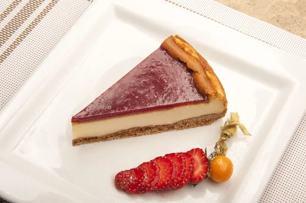 Cheesecake ve çilek