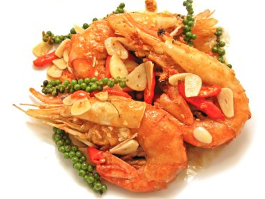 karides kızarmış biber ve karabiber