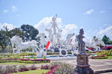 Daire heykel anıt Bali, Endonezya