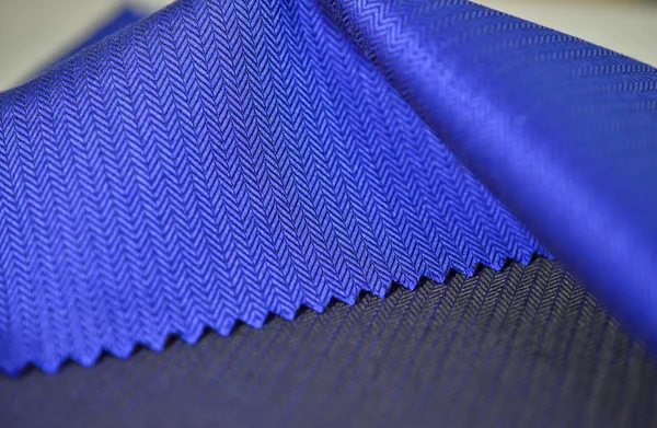 Primer plano traje de tela azul — Foto de Stock