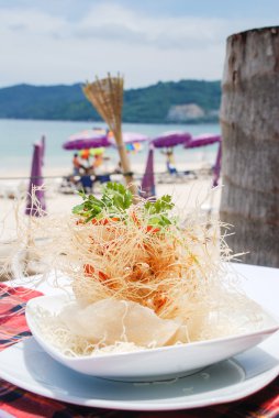 Meze karides ve Mısır gevreği