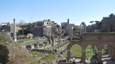 Roma Forumu antik kalıntılar