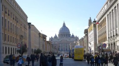  Vatikan 'daki Aziz Peter Katedrali