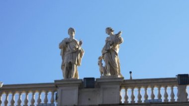 Cephe Saint Peter Katedrali, Roma